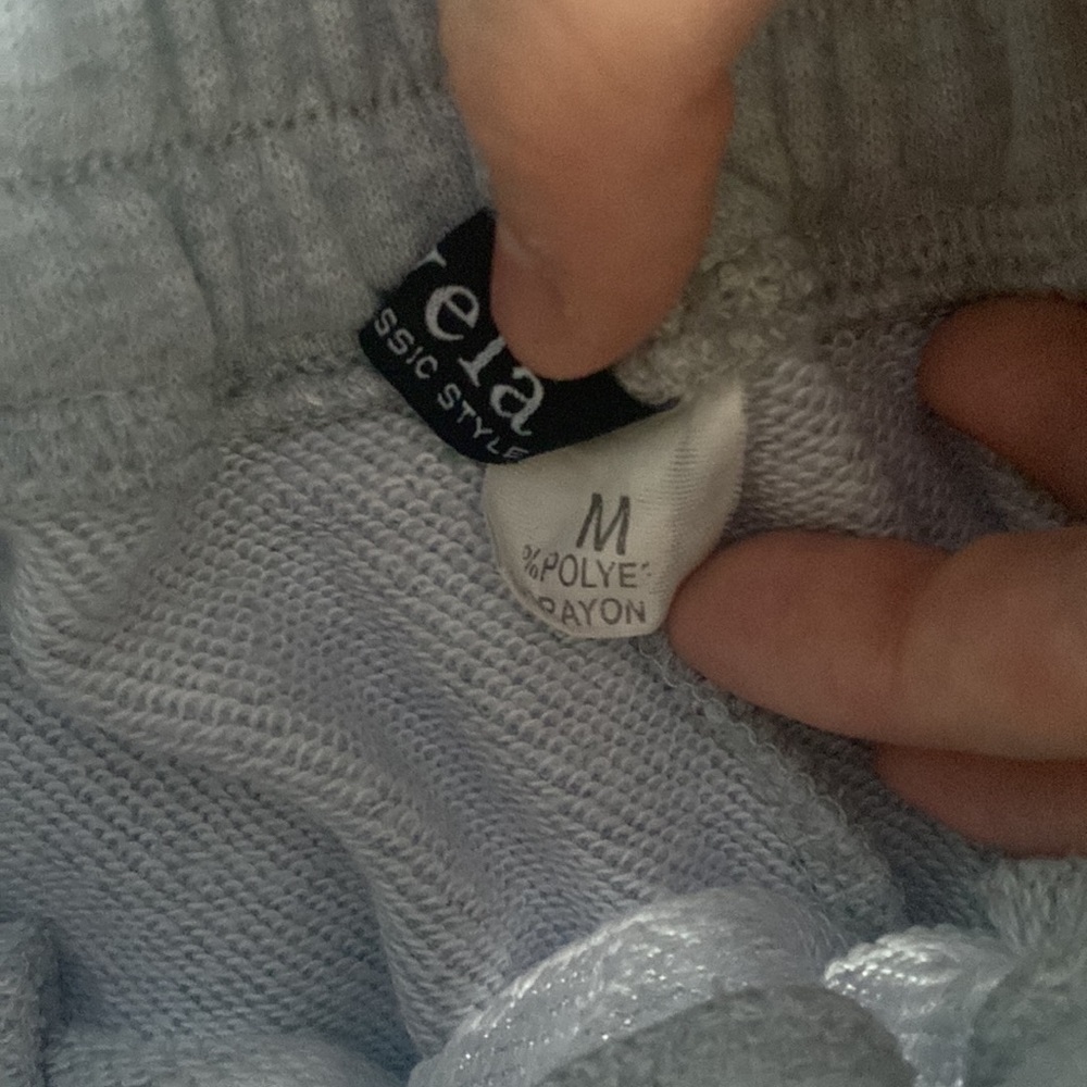 Gray Sweatpants Euc - image 5